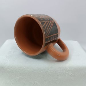 Mug « Sgraffito » Noir – Design Africain